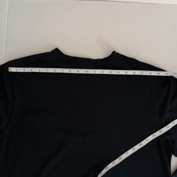 LL Bean Navy Blue Long Sleeve with Pocket Cotton T-Shirt Blue Men’s Size M Tall - Picture 9 of 14